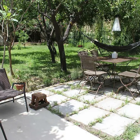 Nel Giardino Degli Agrumi Panzió 2*