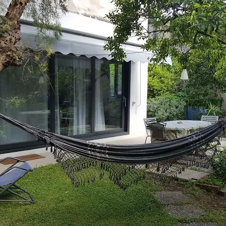 Panzió Nel Giardino Degli Agrumi 2*